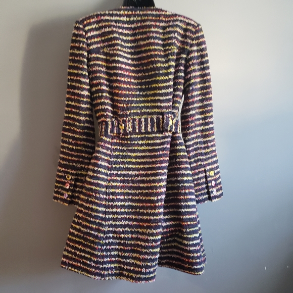 Cabi Headline Topper Tweed Coat size 8 Style# 5660 - Picture 3 of 14